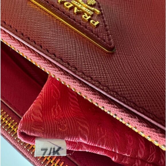 Auth Prada Pink Saffiano Leather Double Zipper Lux Galleria Tote Bag - Picture 12 of 13